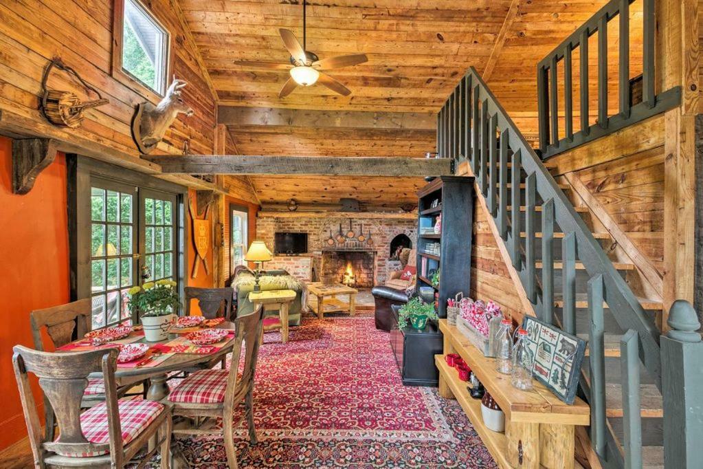 Ginny'S Cabin Spruce Pine Экстерьер фото